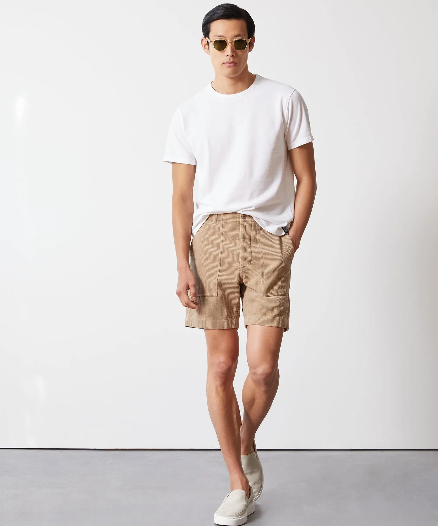 7" Wide Wale Corduroy Camp Short in Khaki