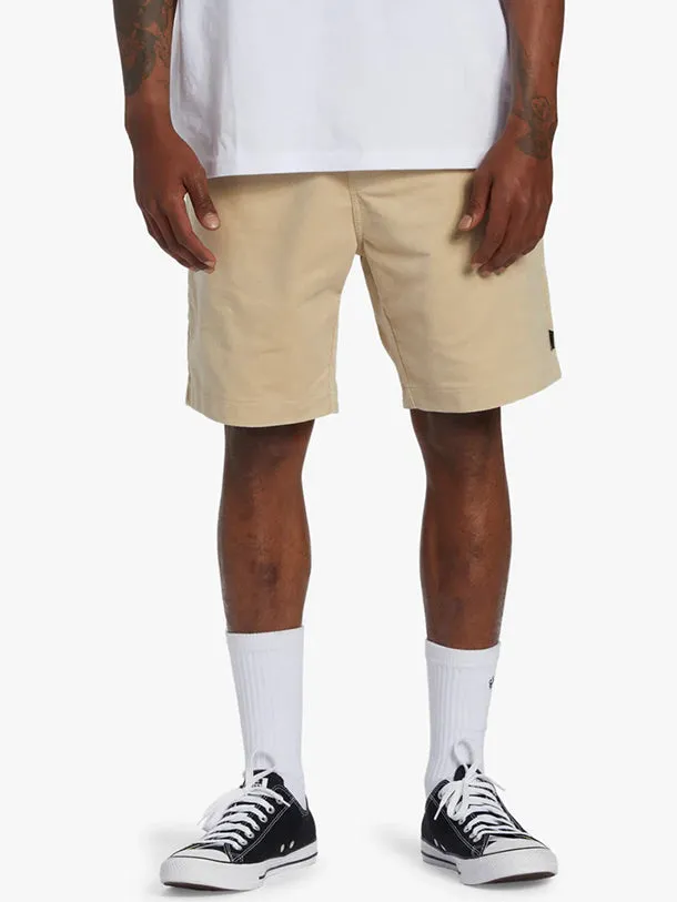 Larry Layback Corduroy 18" Shorts