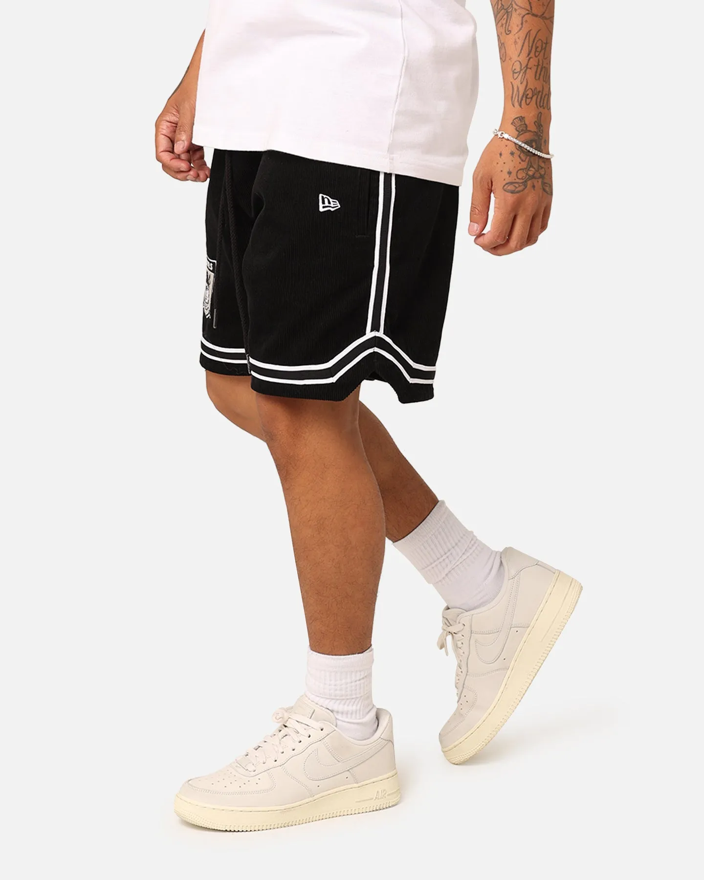 New Era Las Vegas Raiders Archive Corduroy Shorts OTC