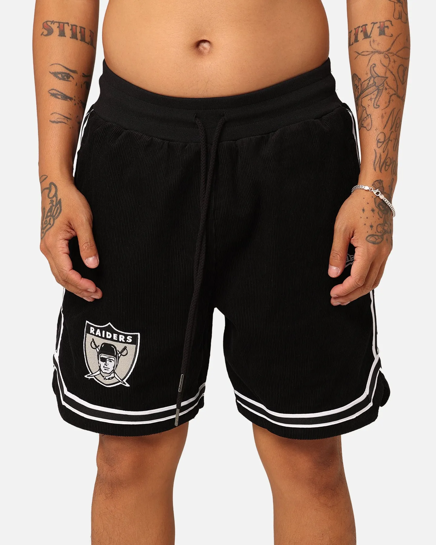 New Era Las Vegas Raiders Archive Corduroy Shorts OTC