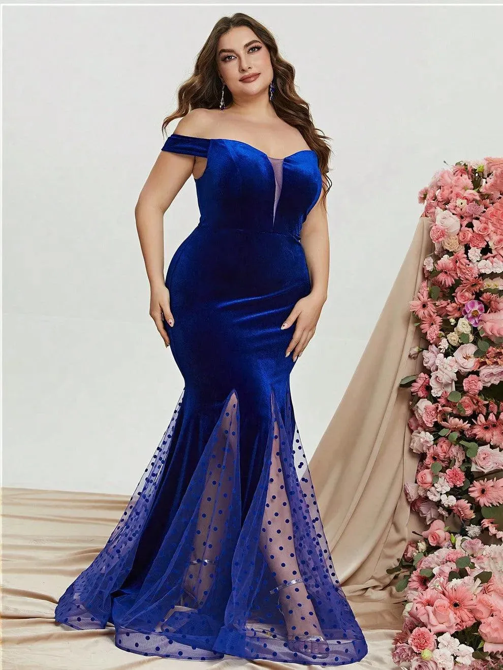 Plus Off Shoulder Mesh Insert Mermaid Dresses