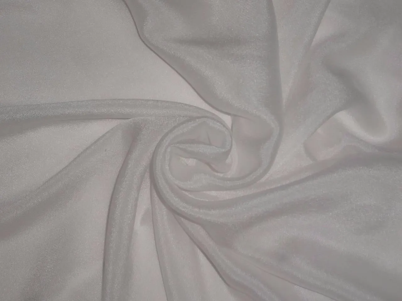 SOFT CREPE DICION IVORY COLOR FABRIC 40&quot; 40GSM