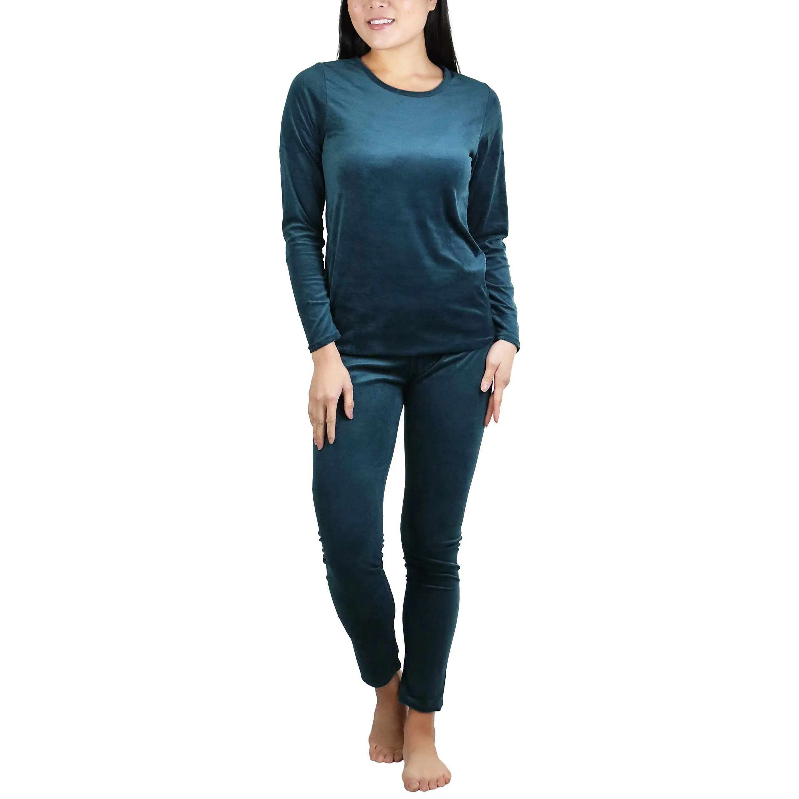 Women's Soft Velvet Long Sleeve Top and Bottom Thermal Set