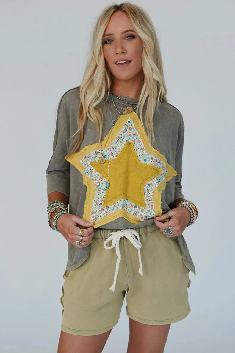 Yellow Star Floral Patchwork Tee – Relaxed Fit for Women